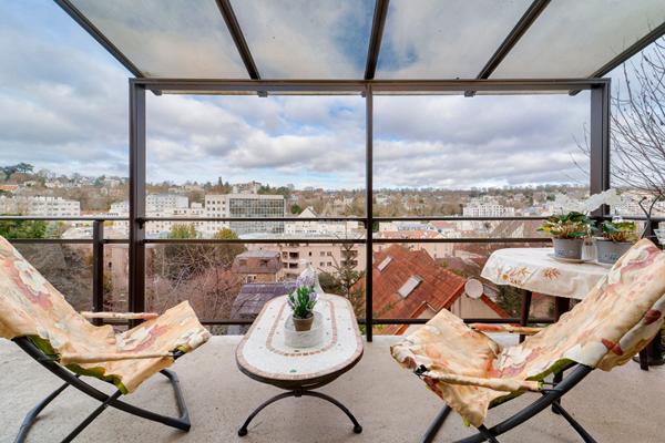 SEVRES RIVE GAUCHE - MAISON FAMILIALE €850 000 **  - Référence  605-S