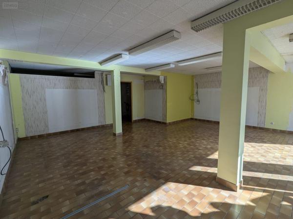 Local commercial à louer à Nogent-le-Rotrou dans l'Eure-et-Loir (28400), ref : 11247/272   
Plateau-St-Jean