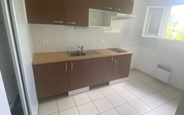 Appartement à vendre    2 pièces • 43,69 m2 Montussan