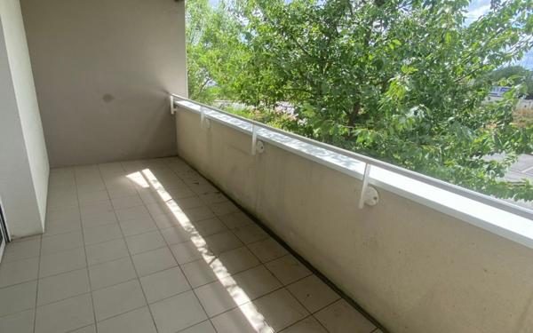 Appartement à vendre    2 pièces • 43,69 m2 Montussan