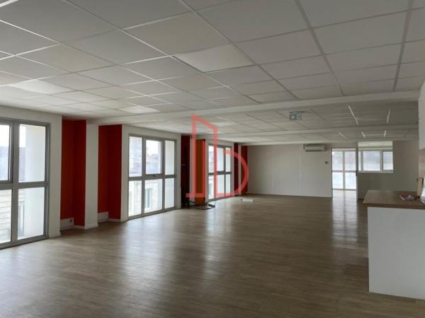 Bureau de 273 m² à louer à Bordeaux Chartrons