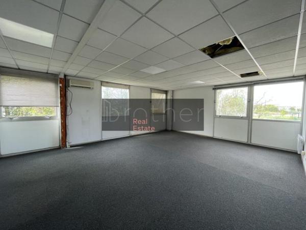 Bureau de 520 m² à louer à Bordeaux Ouest-Merignac