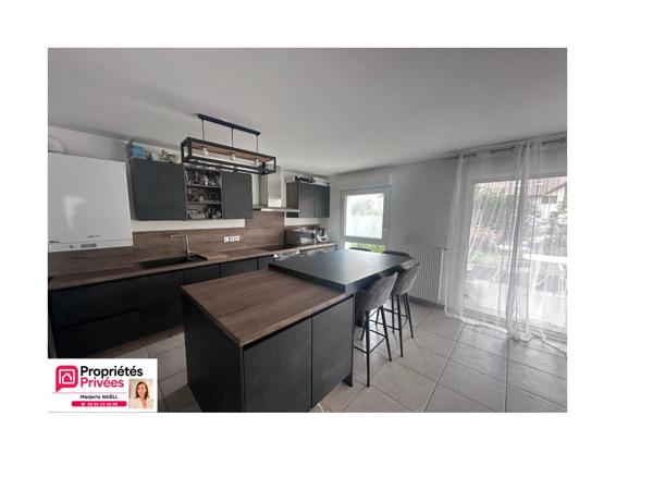 SAINT-JORIOZ  BEL APPARTEMENT TRAVERSANT 3 PIÈCES EN REZ-DE-JARDIN AVEC TERRASSE ET JARDIN PRIVATIF