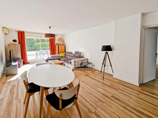 APPARTEMENT DE TYPE 5 PIECES