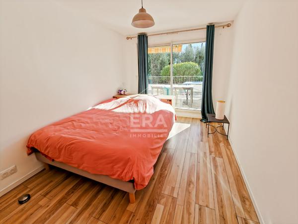 APPARTEMENT DE TYPE 5 PIECES