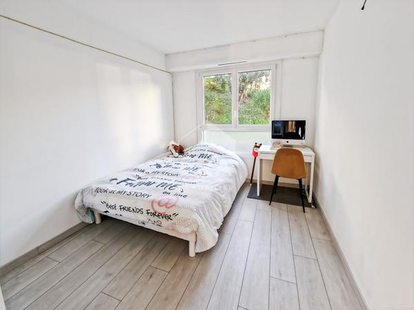 APPARTEMENT DE TYPE 5 PIECES