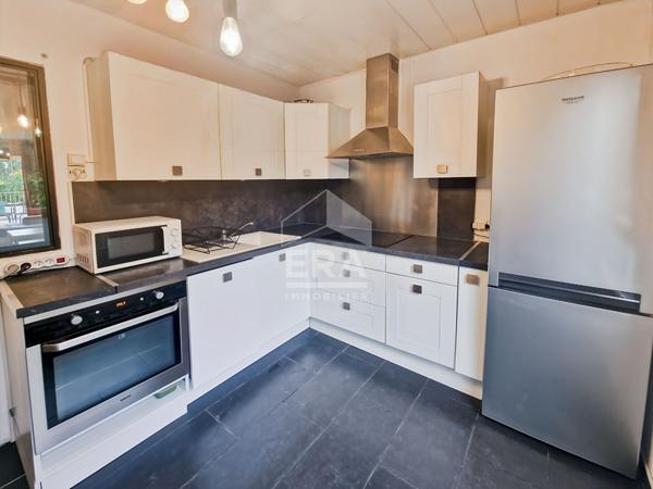 APPARTEMENT DE TYPE 5 PIECES