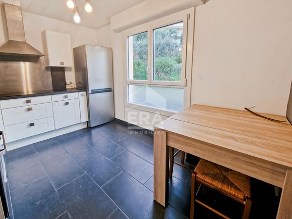 APPARTEMENT DE TYPE 5 PIECES