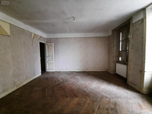 Maison à restaurer à vendre à Levroux dans l'Indre (36110), ref : L001ggl