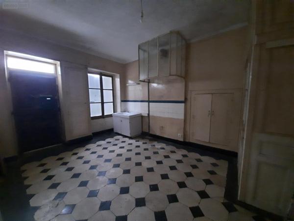 Maison à restaurer à vendre à Levroux dans l'Indre (36110), ref : L001ggl