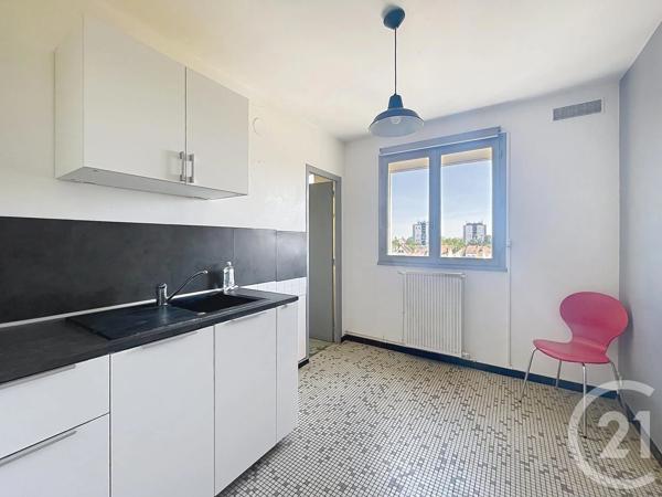 Appartement F2 Bis à vendre  4 pièces - 67,14 m 2   CHARTRES  - 28