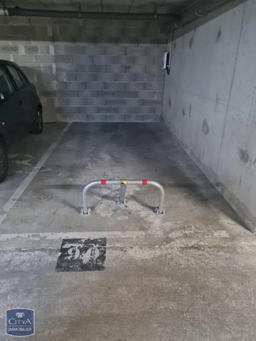 Parking à louer Saint-Denis (93210)