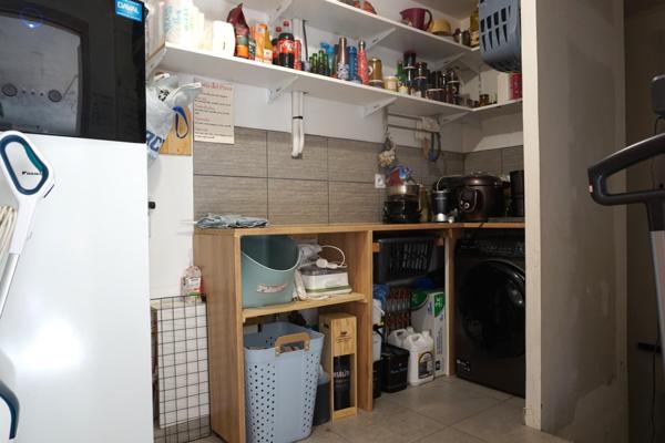 Maison récente de plein pied au calme en excellent état.