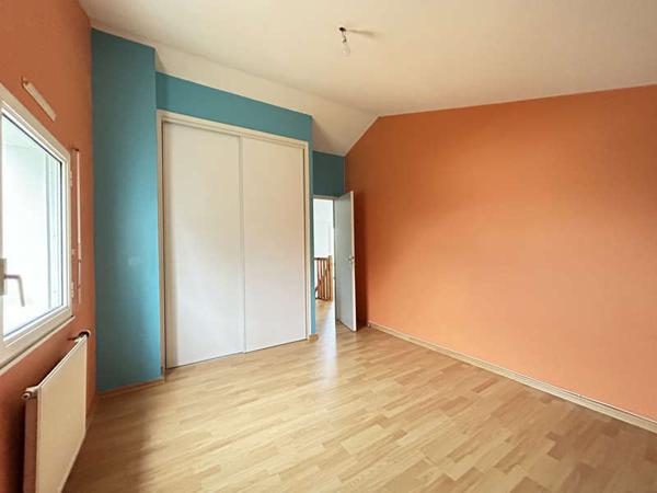 MONTAIGU-VENDEE / Vente Maison 6 Pièces 126 m²