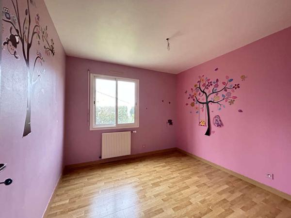MONTAIGU-VENDEE / Vente Maison 6 Pièces 126 m²