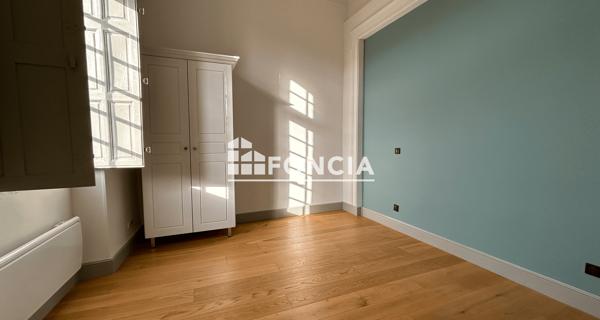 Location Appartement 3 pièces 74.99 m² - Cavaillon 84300