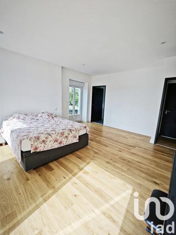 Maison à vendre 6 pièces 215 m² Champs-sur-Yonne