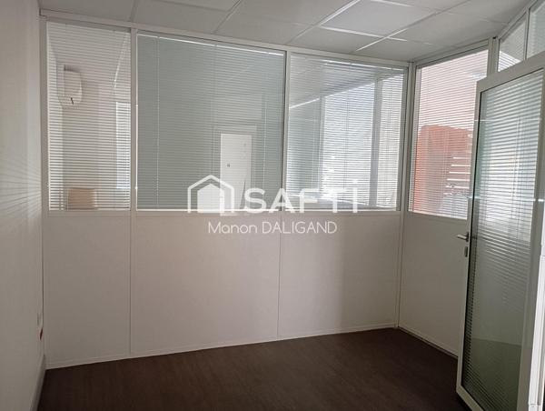 Local commercial avec son logement