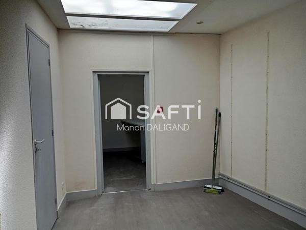 Local commercial avec son logement