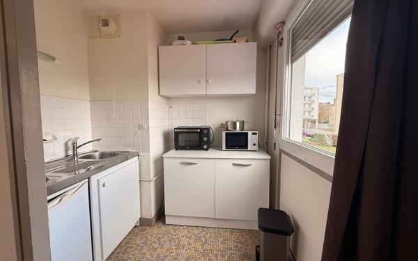 Appartement à vendre    1 pièce •  Limoges