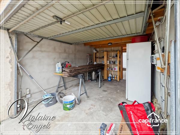 Maison avec piscine couverte et garage – Narbonne secteur résidentiel