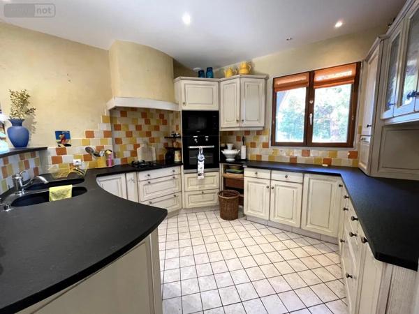 Achat - Maison Pornic 44210 8 pièces 213 m 2 13420 m 2