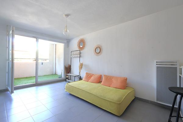 Appartement de type 2 à Castelnau Le Lez avec terrasse et parking