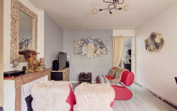 Appartement à vendre    2 pièces • 48,85 m2 Saint-Chamond