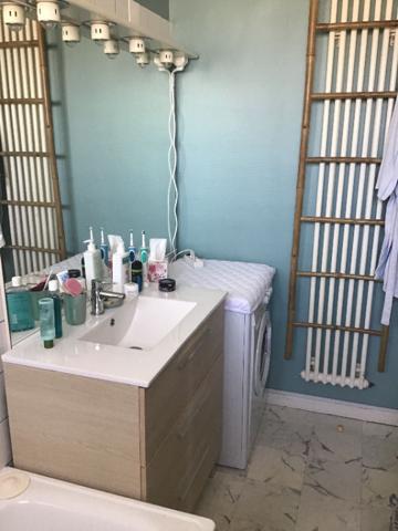 Appartement Les Sables D Olonne 2 pièce(s) 38.27 m2 A LOUER EN MEUBLE OU VIDE A L ANNEE