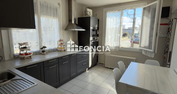 À vendre Maison 5 pièces 108 m² - Le Mans 72100