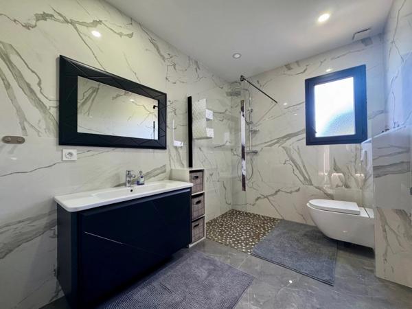 Maison à vendre 7 pièces ALES (30)