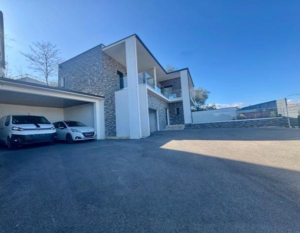 Maison à vendre 7 pièces ALES (30)