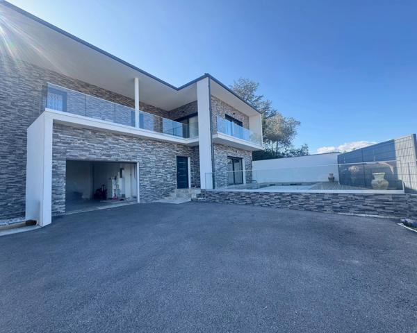 Maison à vendre 7 pièces ALES (30)