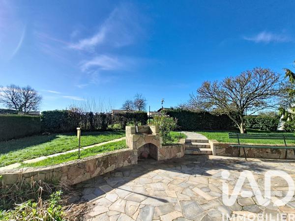 Maison à vendre 6 pièces 121 m² Chemillé-en-Anjou