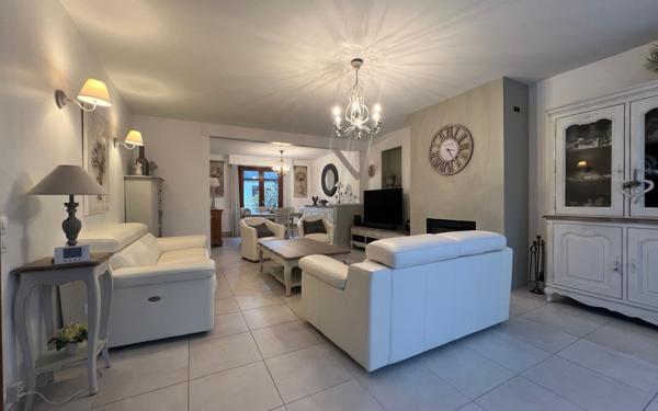 Maison à vendre    5 pièces •  Ormesson-sur-Marne