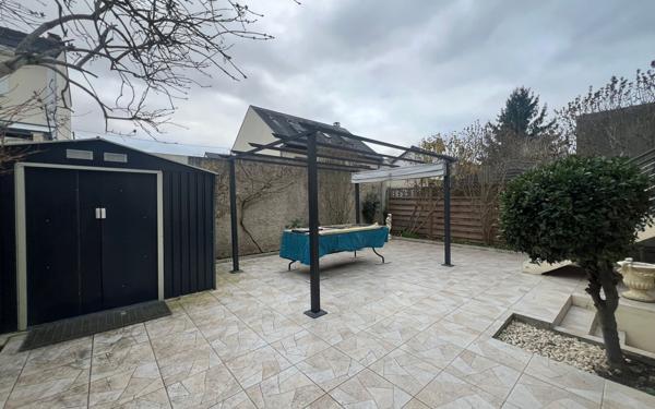 Maison à vendre    5 pièces •  Ormesson-sur-Marne