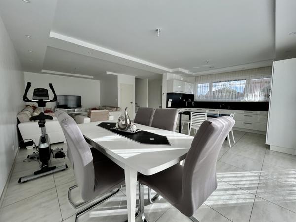 Colmar (68000) Prox COLMAR, Maison 140m2, 4 chambres, garage.