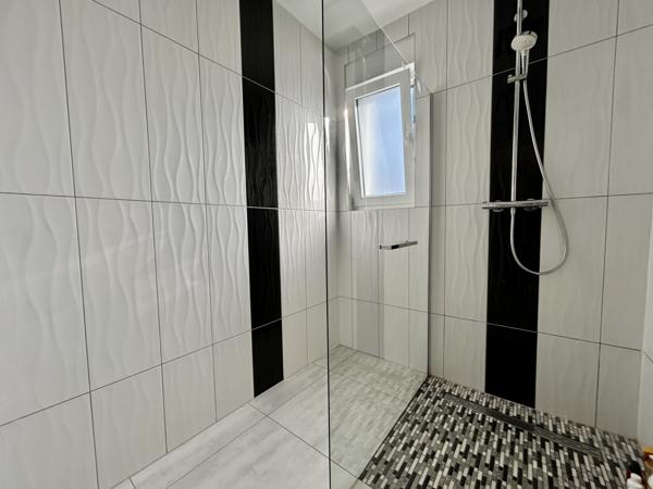 Colmar (68000) Prox COLMAR, Maison 140m2, 4 chambres, garage.