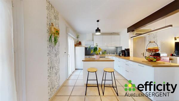 Maison 6 pièces - 140 m² Exclusivité efficity