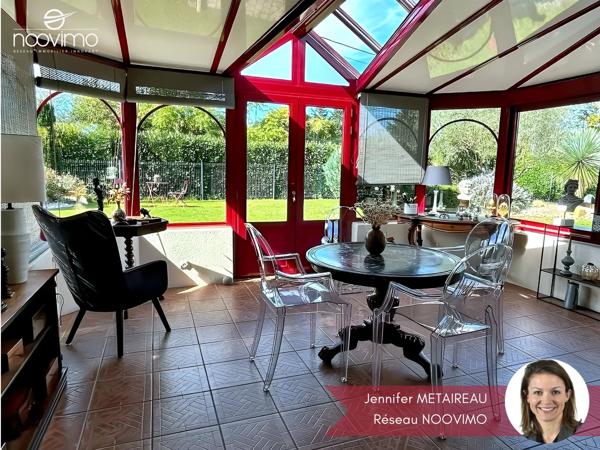 Maison de plain-pied 3 chambres à la décoration soignée