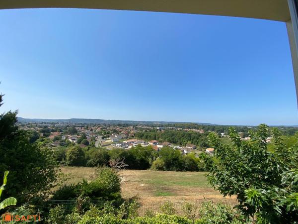 Maison avec vue dégagée