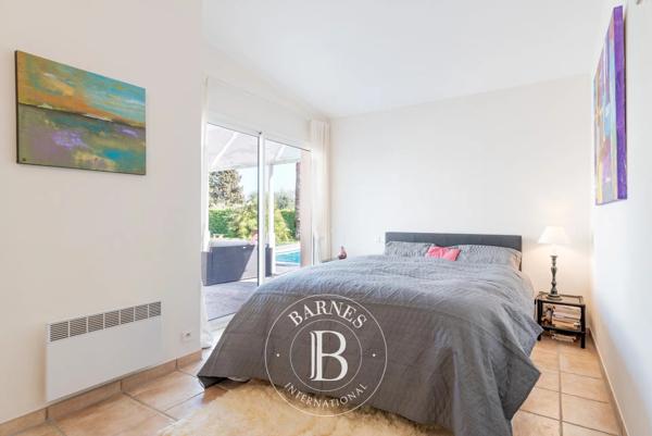 Valbonne, Villa 5 Chambres -  250 m² à vendre