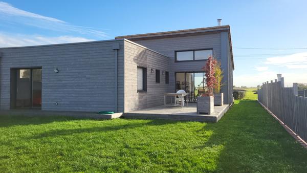 Maison La Chapelle Basse Mer 4 pièce(s) 90 m2