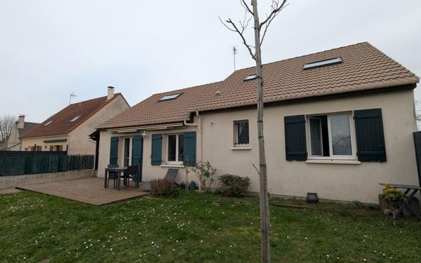 Maison à vendre    6 pièces • 124,30 m2 Ingré