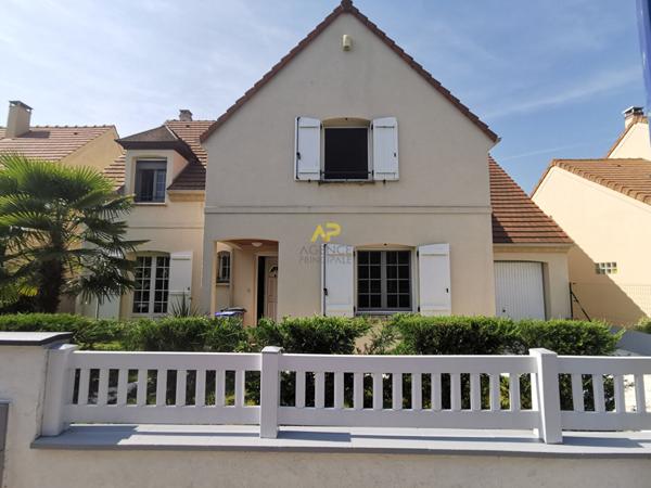 Maison Rare sur le marché €625 000 ** - Référence 1307