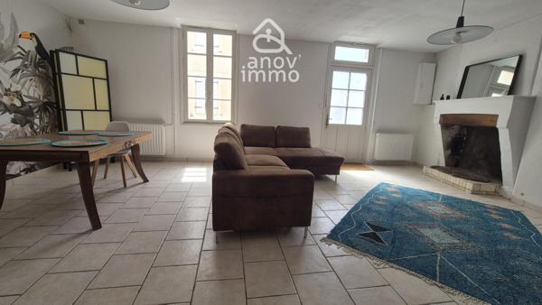 Maison
                                                                                                                                                                                                                                                                                                                        6 pièce(s)                                                                                                                                                                                                          4 chambre(s)                                                                                                                                                                                                          131  m²