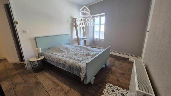 Maison
                                                                                                                                                                                                                                                                                                                        6 pièce(s)                                                                                                                                                                                                          4 chambre(s)                                                                                                                                                                                                          131  m²