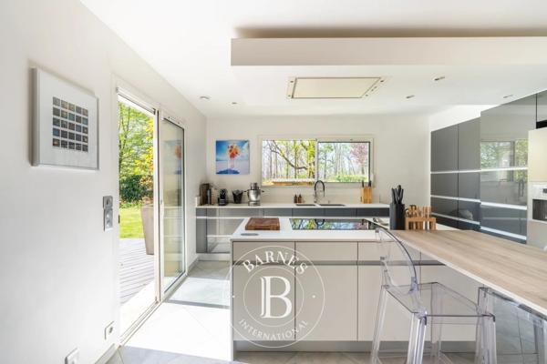 La Celle-Saint-Cloud, Maison 4 Chambres -  320 m² à vendre