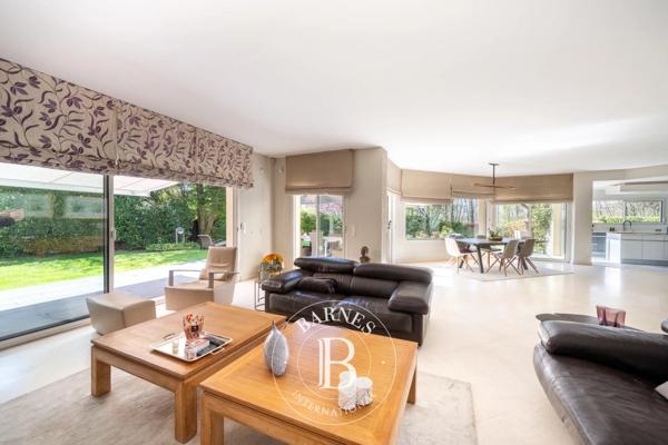 La Celle-Saint-Cloud, Maison 4 Chambres -  320 m² à vendre