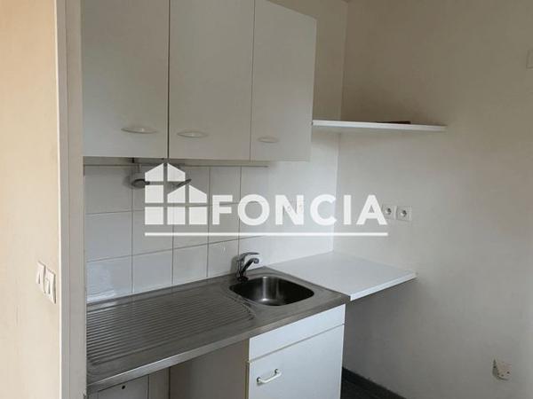 Location Appartement 3 pièces 55.4 m² - 96 RUE DE LA GUERINIERE Caen 14000